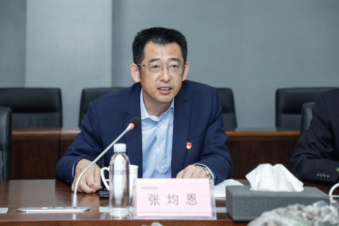 以党建促业务，以业务强党建——青岛西海岸公用事业集团考察开云kaiyun网页版官网_开云kaiyun（中国）智能