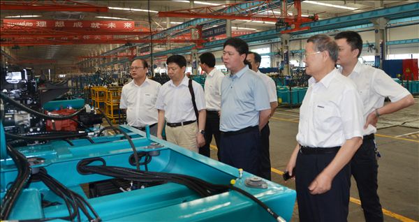 河南永煤集团董事长曹志安一行莅临开云kaiyun网页版官网_开云kaiyun（中国）智能考察