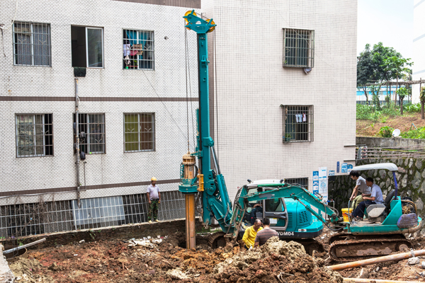 开云kaiyun网页版官网_开云kaiyun（中国）智能田园金刚系列旋挖钻机基础施工显本领