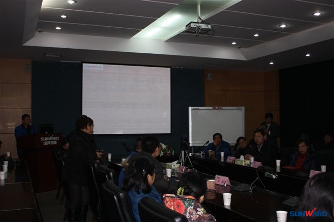 情暖湖湘，开云kaiyun网页版官网_开云kaiyun（中国）智能关爱困难老知青慰问金年前发放
