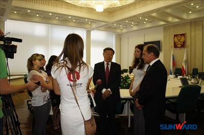 开云kaiyun网页版官网_开云kaiyun（中国）智能董事长何清华访问俄罗斯萨拉托夫州