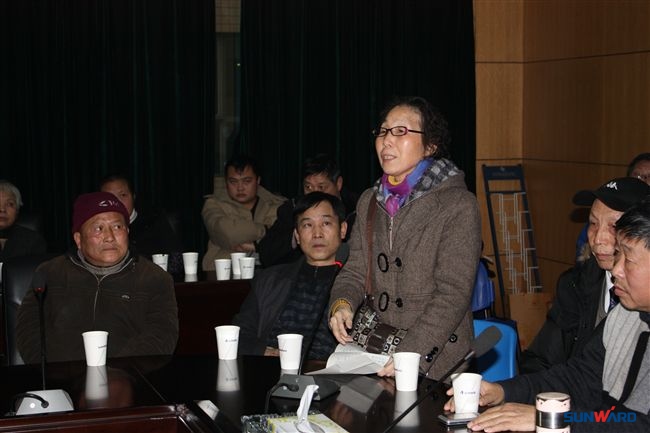 情暖湖湘，开云kaiyun网页版官网_开云kaiyun（中国）智能关爱困难老知青慰问金年前发放