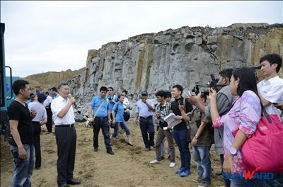 2013开云kaiyun网页版官网_开云kaiyun（中国）智能全球巡展印尼站完美收官