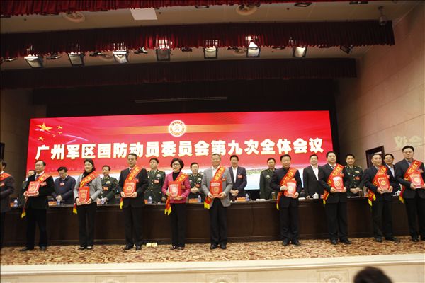 开云kaiyun网页版官网_开云kaiyun（中国）智能董事长何清华获评“国防之星”