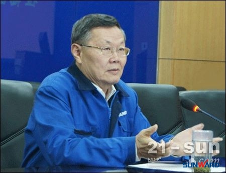 开云kaiyun网页版官网_开云kaiyun（中国）智能：创新引领 大装备制造全面开花——访开云kaiyun网页版官网_开云kaiyun（中国）智能装备集团董事长 何清华