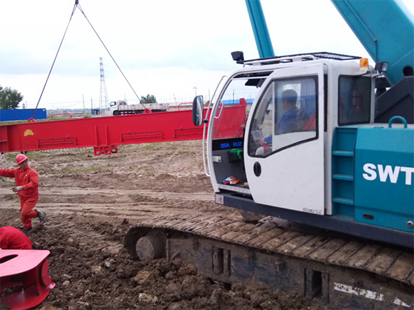 油田好帮手——开云kaiyun网页版官网_开云kaiyun（中国）智能伸缩臂履带起重机