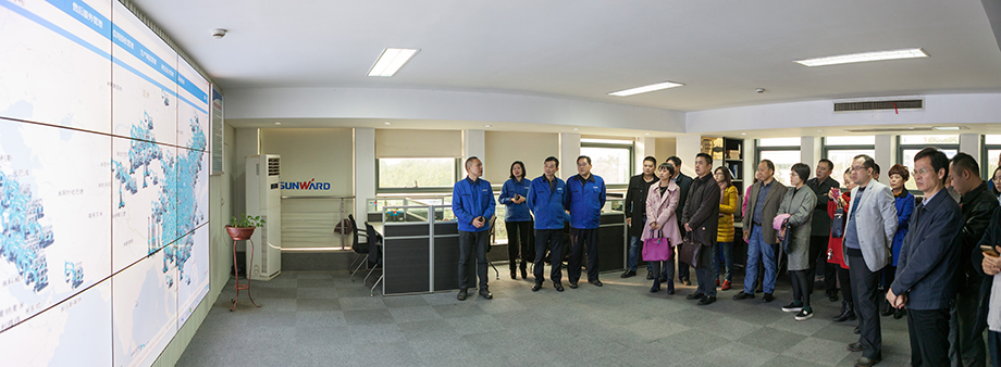 湖南省国防动员研究性演习参演领导莅临开云kaiyun网页版官网_开云kaiyun（中国）智能