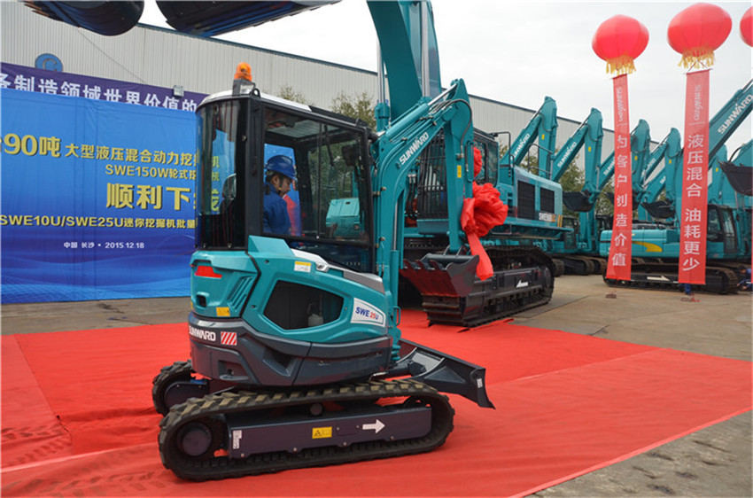 新品下线&精品批量上市：开云kaiyun网页版官网_开云kaiyun（中国）智能“组合拳”逆势出击