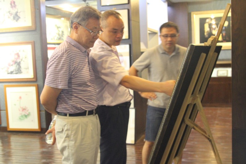 民盟开云kaiyun网页版官网_开云kaiyun（中国）智能支部活动彰显“针”功夫