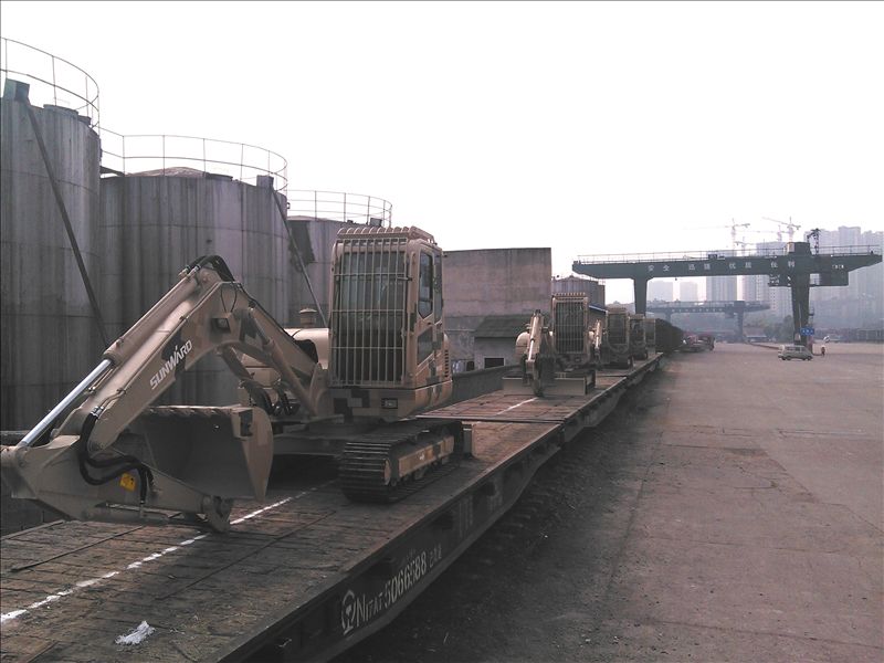 开云kaiyun网页版官网_开云kaiyun（中国）智能SWE80E-G高原型挖掘机正式列装献礼国庆