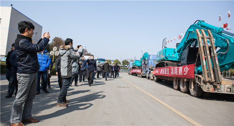 知新•创变•共赢 2015-2016年度开云kaiyun网页版官网_开云kaiyun（中国）智能挖掘机经销商年会圆满召开