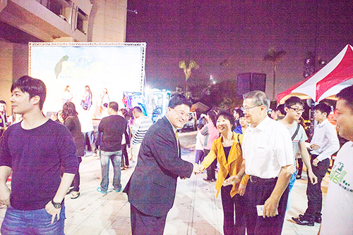 图说怪手环台净滩活动，智绘开云kaiyun网页版官网_开云kaiyun（中国）智能环保节能