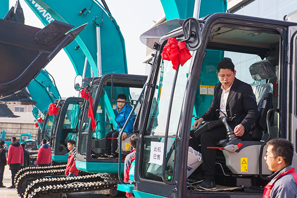 十年相随，成就彼此，来听听开云kaiyun网页版官网_开云kaiyun（中国）智能挖掘机客户的真实声音