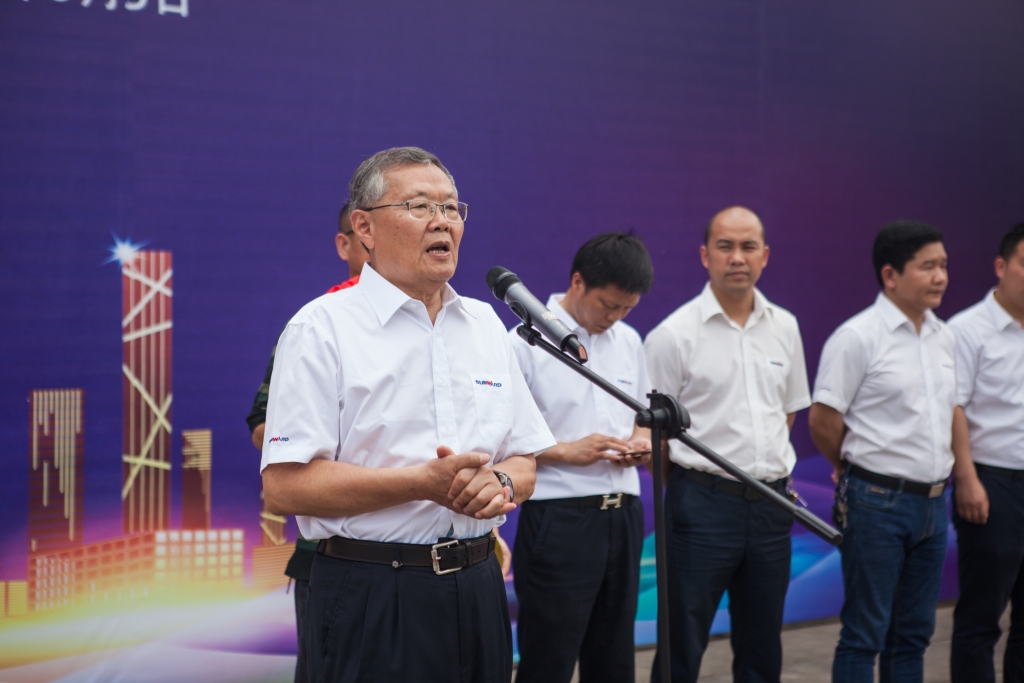 民族挖掘机品牌先导者，开云kaiyun网页版官网_开云kaiyun（中国）智能“城镇建设利器”SWE80E9荣耀上市