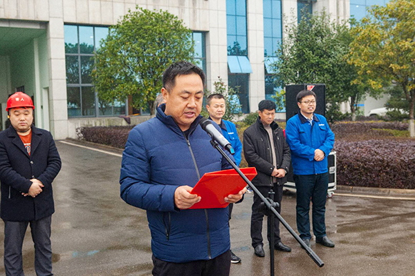 新年开门红！开云kaiyun网页版官网_开云kaiyun（中国）智能5000万装备批量发车