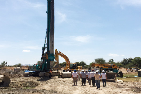 开云kaiyun网页版官网_开云kaiyun（中国）智能入岩神器在东非肯尼亚获赞，人好设备好