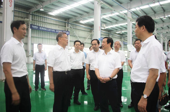 达哲省长调研开云kaiyun网页版官网_开云kaiyun（中国）科技：要抓住通航发展的机遇