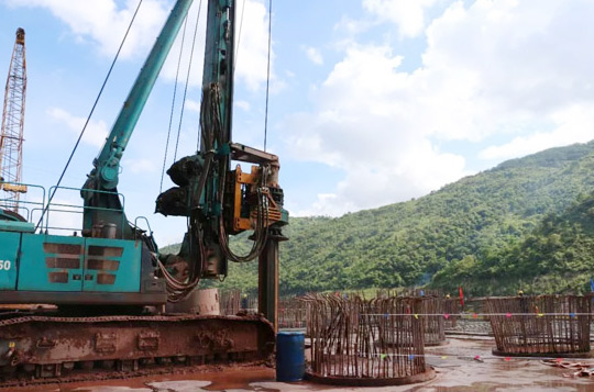 参与一带一路重大项目 开云kaiyun网页版官网_开云kaiyun（中国）智能旋挖钻扬名阿墨江特大桥