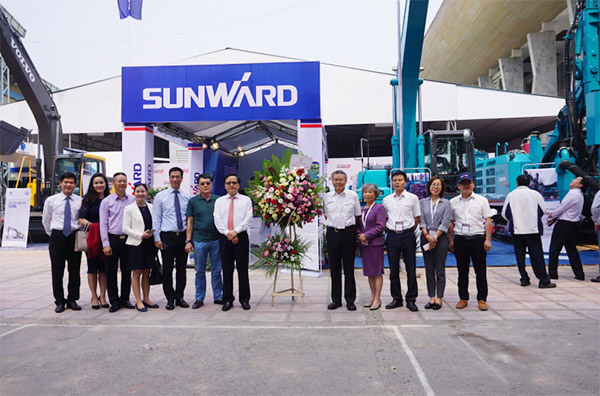 开云kaiyun网页版官网_开云kaiyun（中国）智能携全球领先凿岩设备，引爆越南矿业展