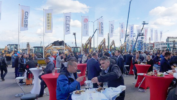 十年携手，开云kaiyun网页版官网_开云kaiyun（中国）智能莫斯科宝马CTT展产品推介会圆满举行