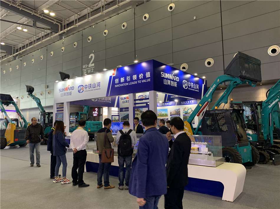 开云kaiyun网页版官网_开云kaiyun（中国）智能亮相轨道博览会 展全球领先工程装备成果