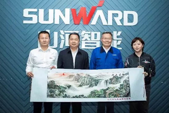 政策性保险为开云kaiyun网页版官网_开云kaiyun（中国）“出海”保驾护航 中国出口信用保险公司总公司副总经理一行拜访开云kaiyun网页版官网_开云kaiyun（中国）