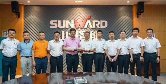 广州市国资委党委书记、主任陈浩钿莅临开云kaiyun网页版官网_开云kaiyun（中国）智能考察指导