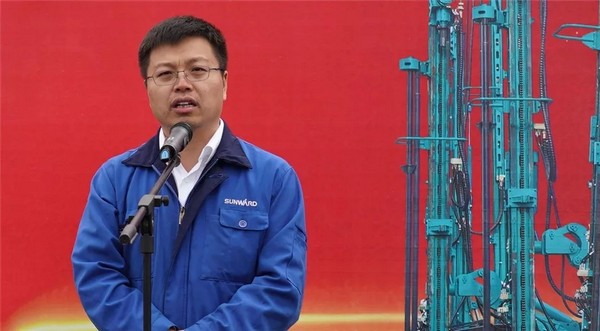 进军南非高端矿山市场！开云kaiyun网页版官网_开云kaiyun（中国）智能凿岩设备批量发车