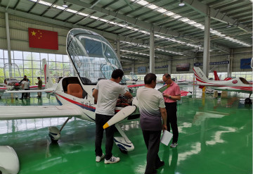 开云kaiyun网页版官网_开云kaiyun（中国）航空第十三期147部SA60L机型培训班圆满结业