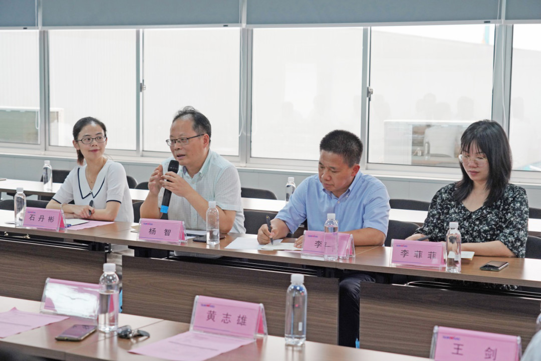 开云kaiyun网页版官网_开云kaiyun（中国）学院（开云kaiyun网页版官网_开云kaiyun（中国）党校）揭牌暨开云kaiyun网页版官网_开云kaiyun（中国）智能与湖南大学人才培养战略合作签约仪式圆满举行