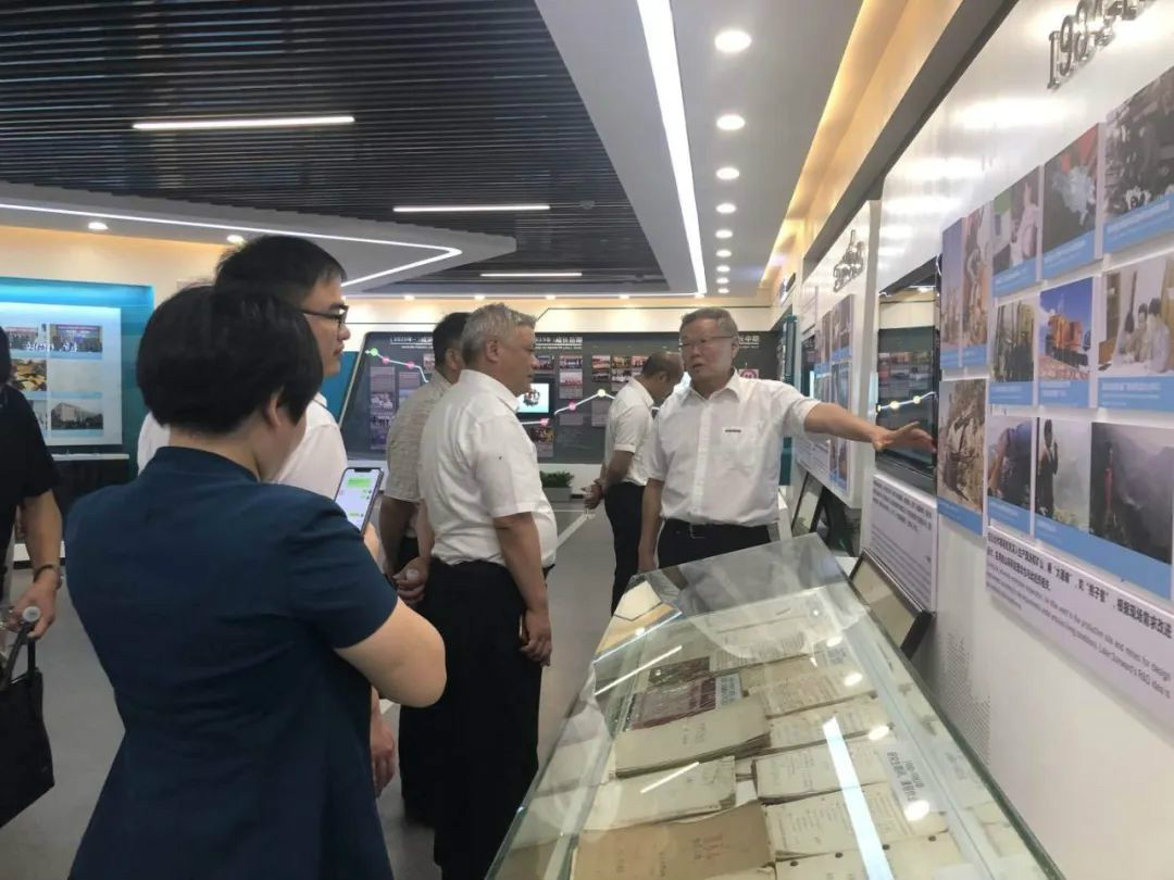 湖南黄金集团董事长黄启富一行考察开云kaiyun网页版官网_开云kaiyun（中国）智能