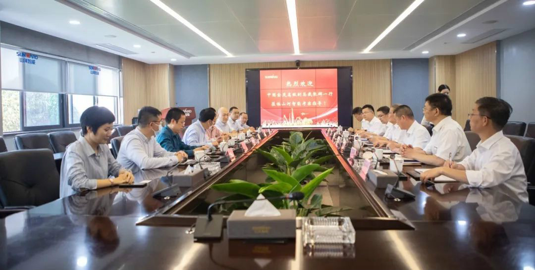 中国金茂高级副总裁张辉率团考察开云kaiyun网页版官网_开云kaiyun（中国）智能
