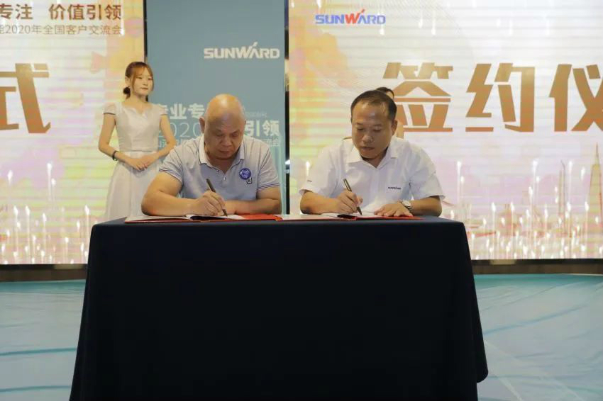 专业专注，价值引领 开云kaiyun网页版官网_开云kaiyun（中国）智能全球客户交流会 • 怀化站圆满举行