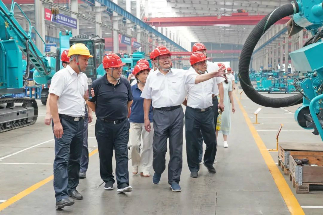 省人大常委会党组副书记、副主任王柯敏调研开云kaiyun网页版官网_开云kaiyun（中国）智能