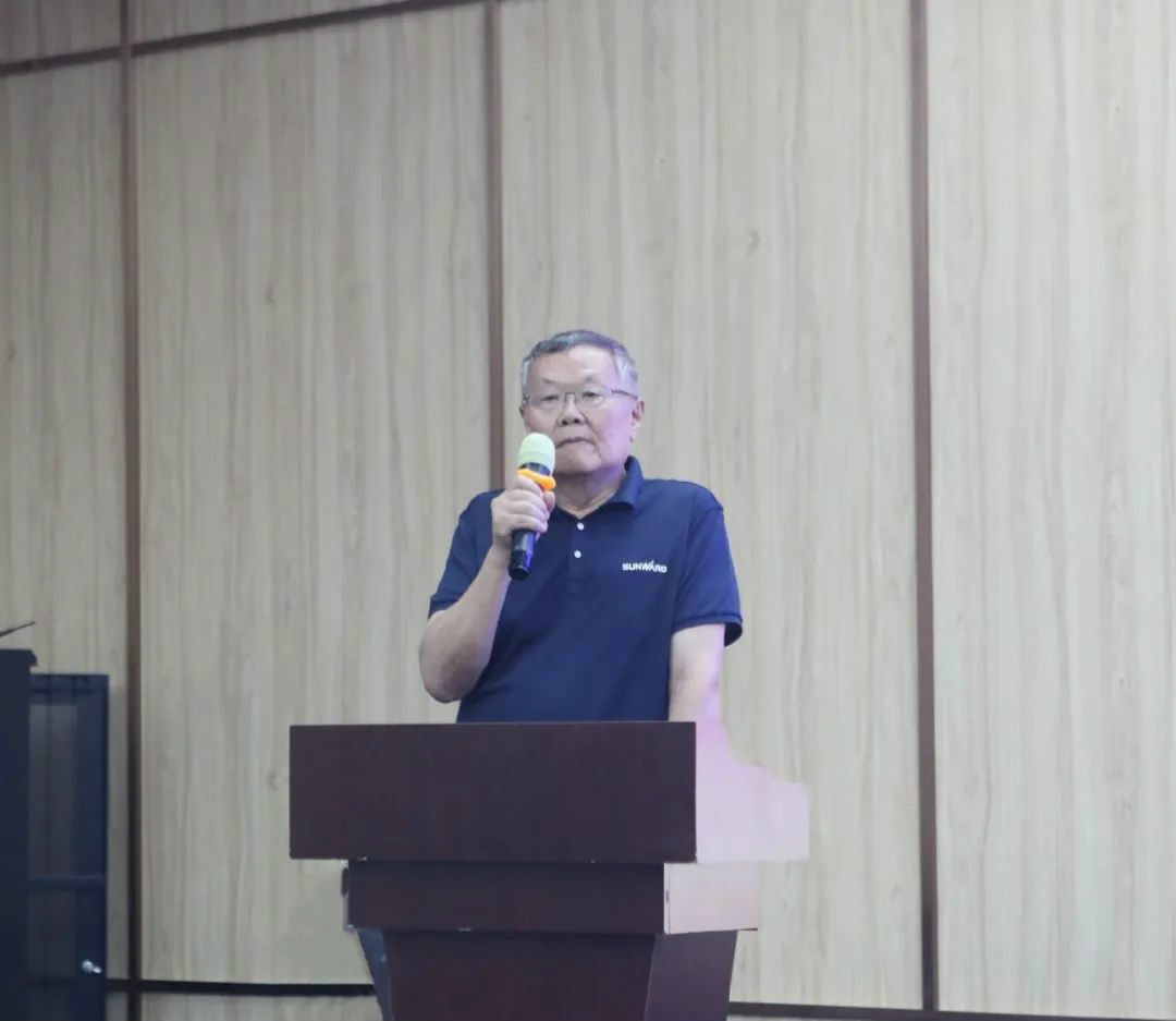 以强执行力聚焦基础能力建设 向挖掘机万台俱乐部迈进——开云kaiyun网页版官网_开云kaiyun（中国）智能2020年挖掘机经销商半年度会议圆满召