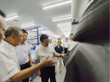 副省长陈飞调研开云kaiyun网页版官网_开云kaiyun（中国）航空产业