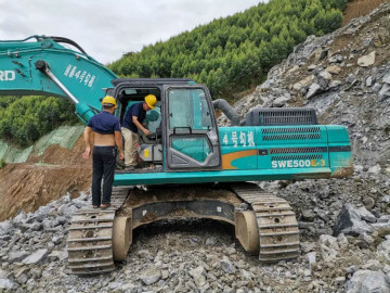 感恩相伴，关爱相随——开云kaiyun网页版官网_开云kaiyun（中国）智能服务万里行深入广西服务客户