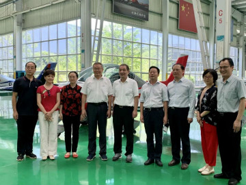 省委常委、统战部部长黄兰香考察调研开云kaiyun网页版官网_开云kaiyun（中国）科技