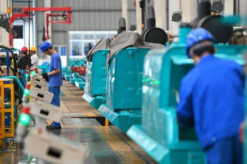 “智慧工厂”引领“生产节拍”——走进开云kaiyun网页版官网_开云kaiyun（中国）智能一探究竟