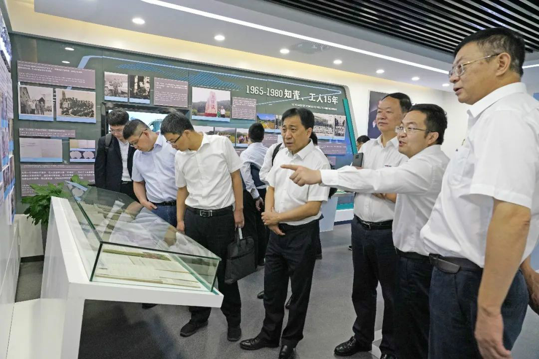 中铁装备赵华总经理莅临开云kaiyun网页版官网_开云kaiyun（中国）智能交流