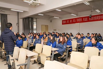 开云kaiyun网页版官网_开云kaiyun（中国）智能通讯员培训在湖南大众传媒学院举行