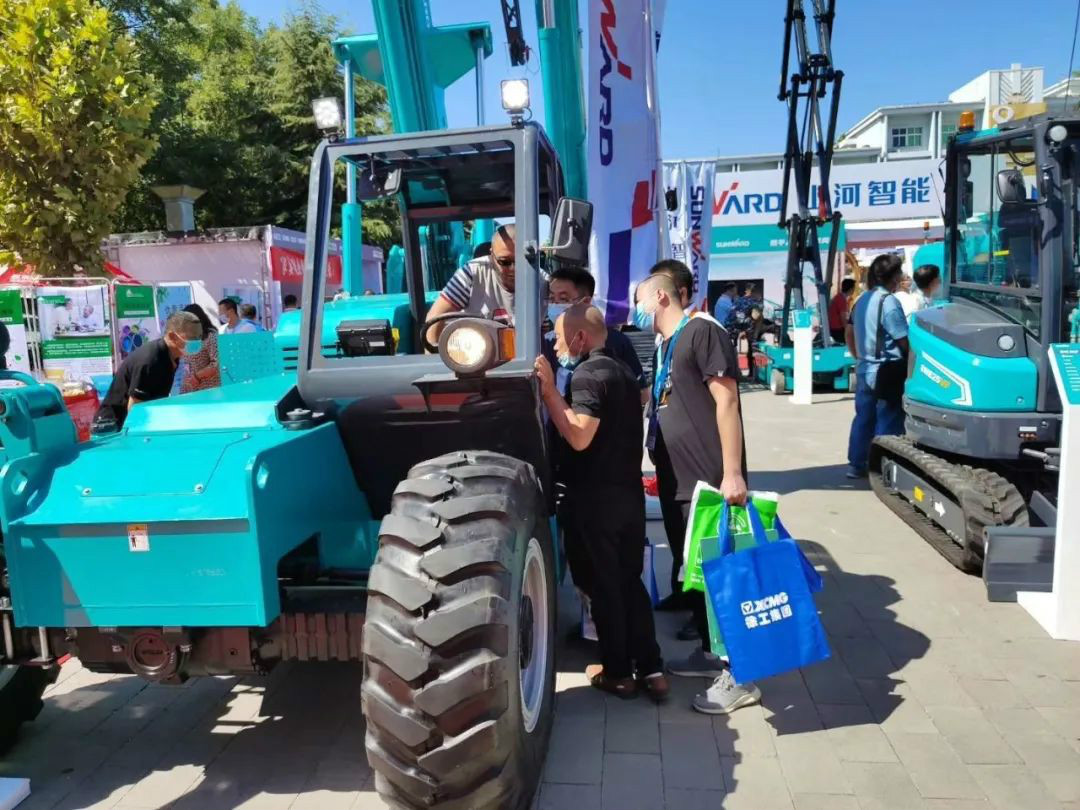 开云kaiyun网页版官网_开云kaiyun（中国）智能高空作业设备“吸睛”雄安展