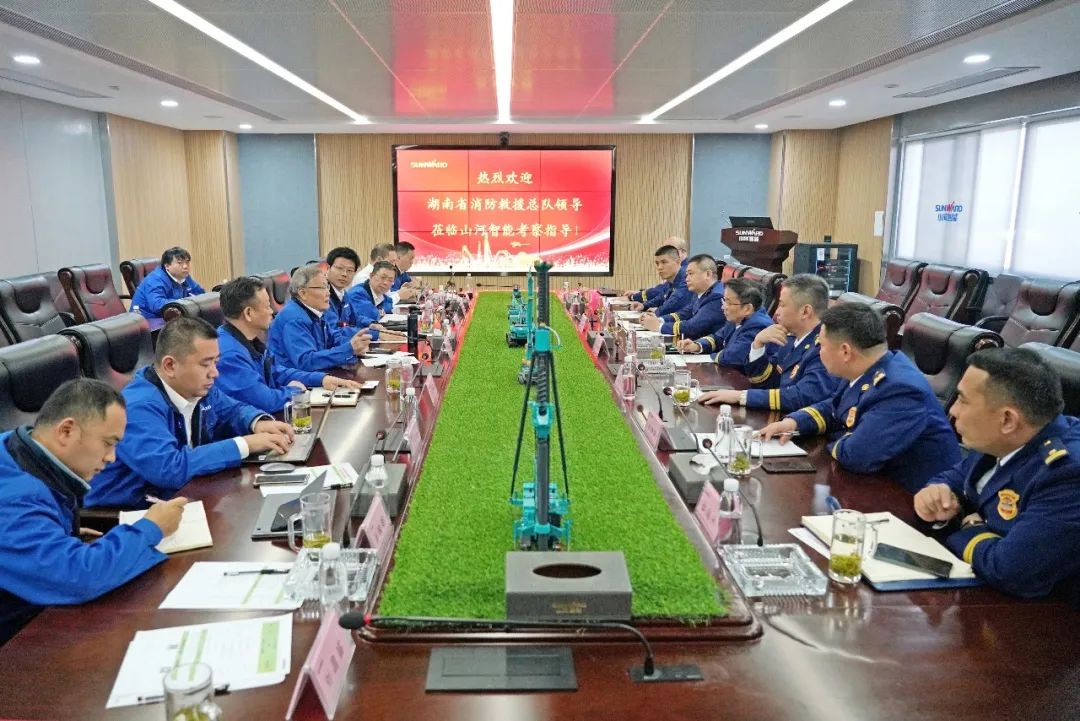 考察无人化装备 高宁宇到访开云kaiyun网页版官网_开云kaiyun（中国）智能