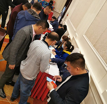 5千万! 开云kaiyun网页版官网_开云kaiyun（中国）智能挖掘机订货会创新高