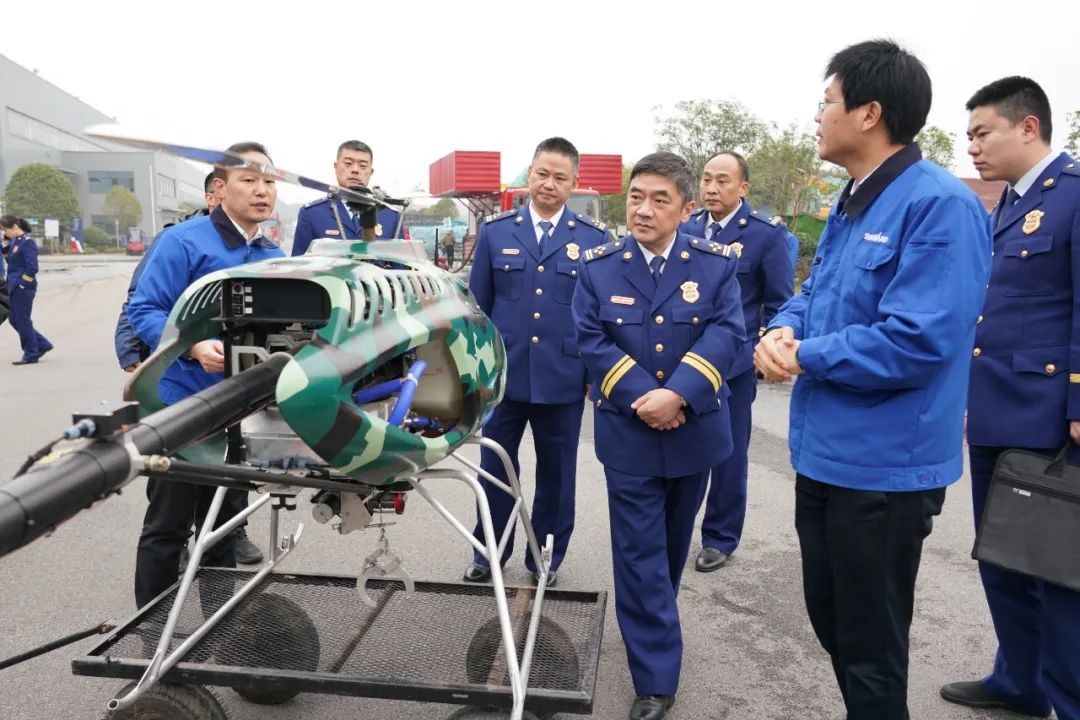 消防救援局考察开云kaiyun网页版官网_开云kaiyun（中国）智能无人化应急救援装备