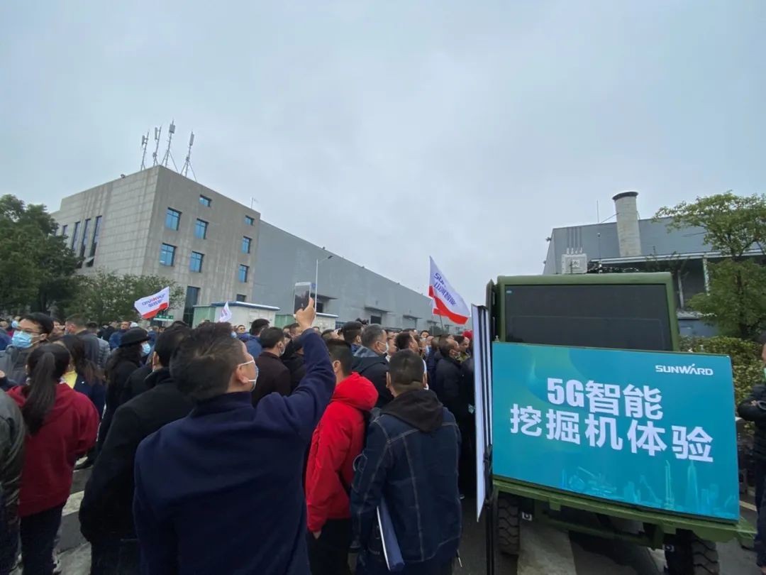 沸腾开云kaiyun网页版官网_开云kaiyun（中国）！宝马展收官之日订单破十亿