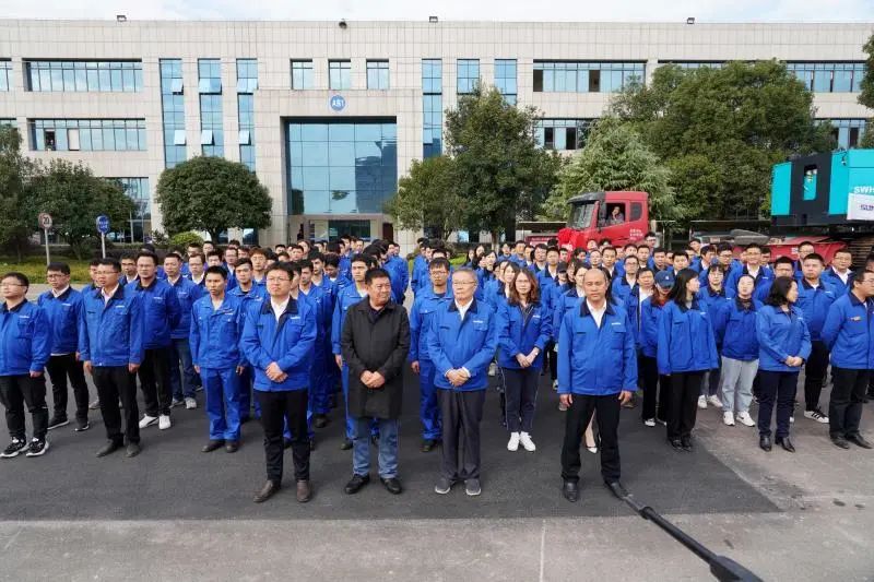 开云kaiyun网页版官网_开云kaiyun（中国）智能首台SWHG70连续墙液压抓斗顺利交机