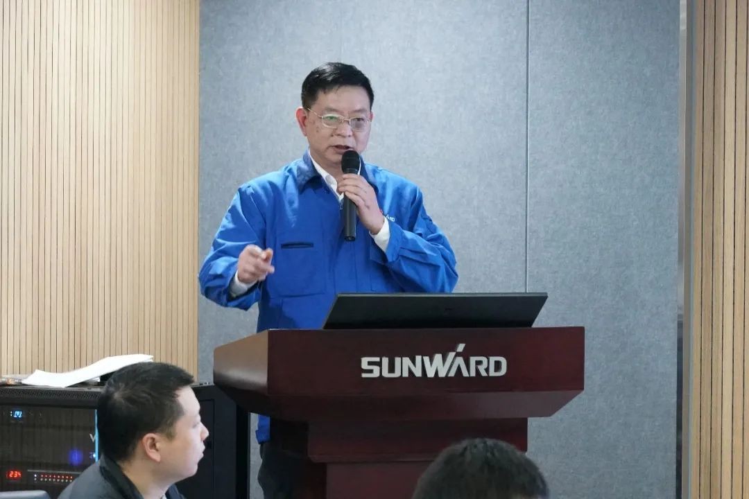 省工信厅青年干部理论学习走进开云kaiyun网页版官网_开云kaiyun（中国）智能