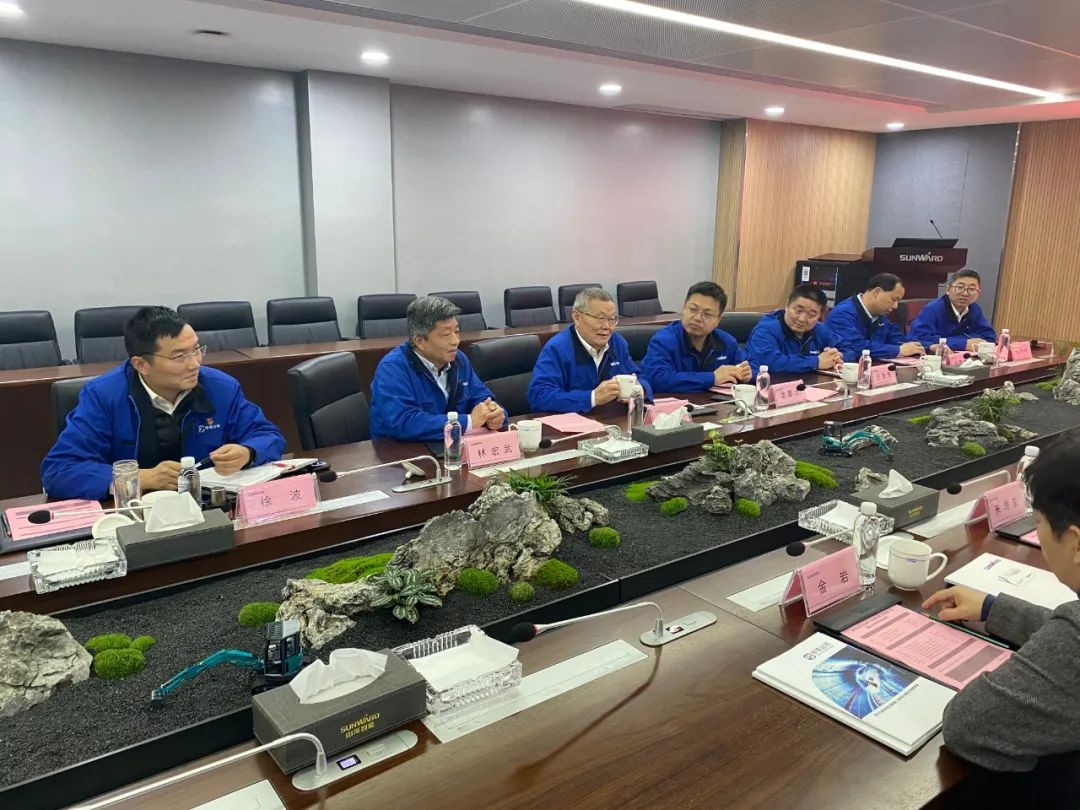 大庆油田工程建设有限公司考察开云kaiyun网页版官网_开云kaiyun（中国）智能