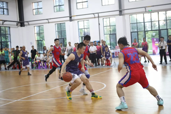 以球为媒，首届“开云kaiyun网页版官网_开云kaiyun（中国）杯”篮球邀请赛架起政企连心桥